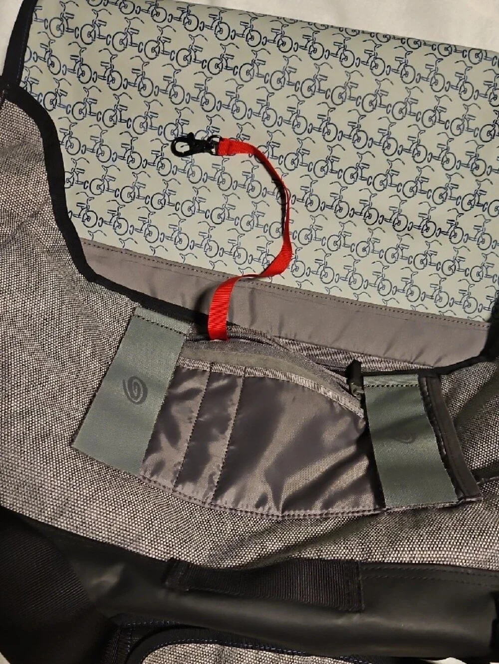 Timbuk2 Gray Messenger Bag with Navy Patch